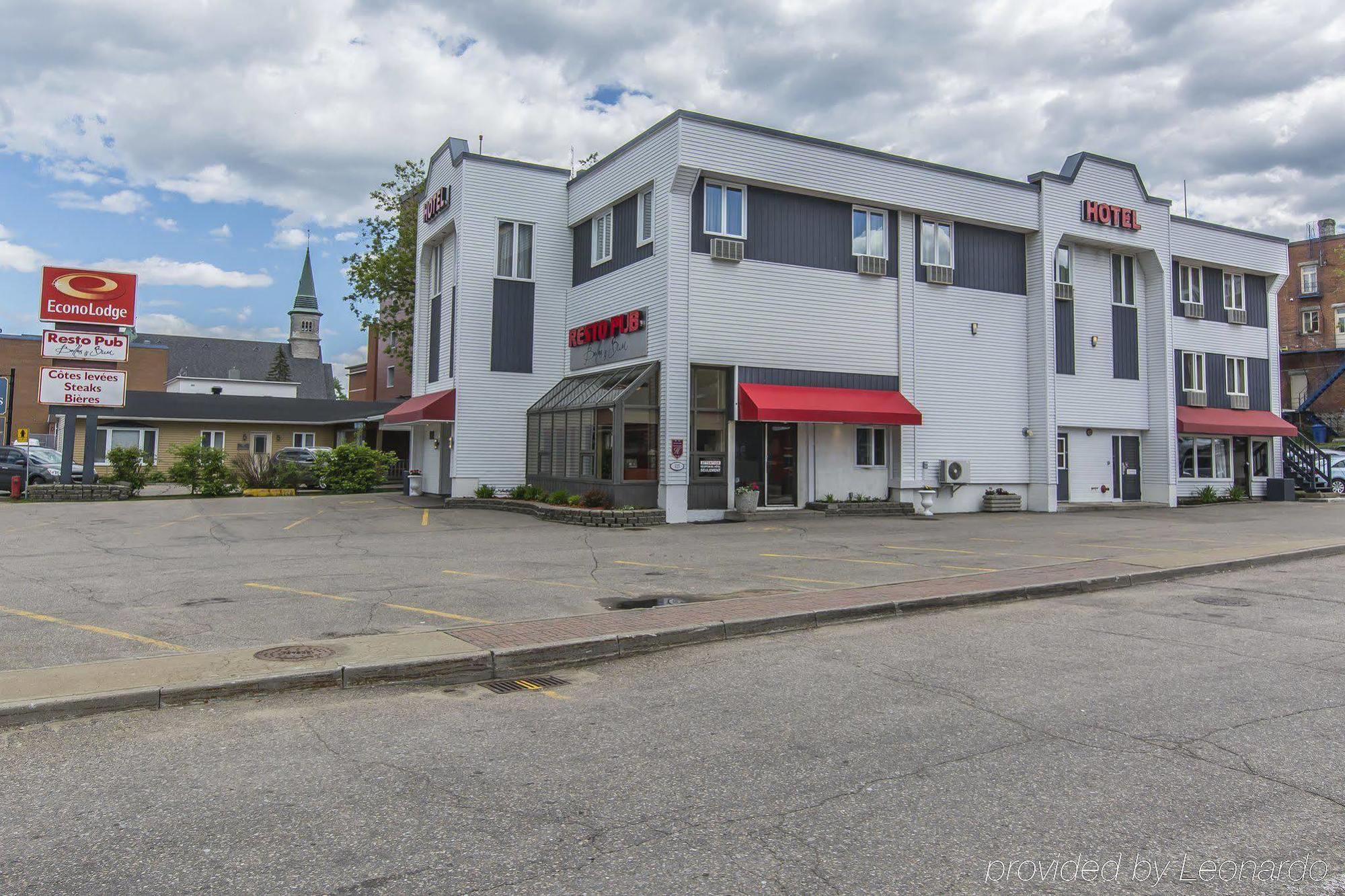 Econo Lodge La Malbaie Luaran gambar